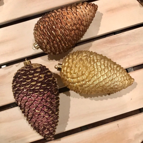 Set of 3 XL Vintage Pinecone Ornaments - Picture 3 of 16